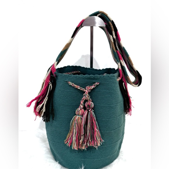 Handwooven Boho Waayu Crossbody Bag - Picture 11 of 11